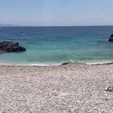 Zidanos Luxurious Sea Front Villa