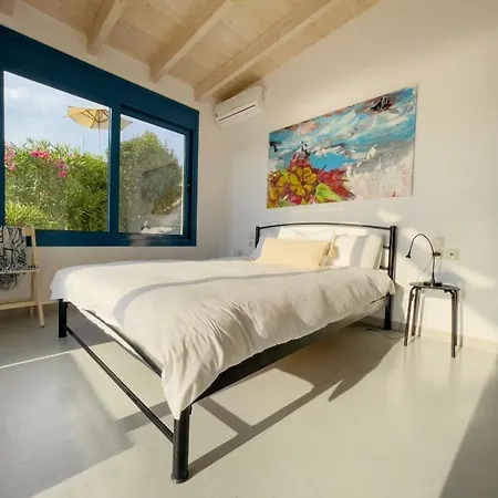 Zidanos Luxurious Sea Front Marantochori