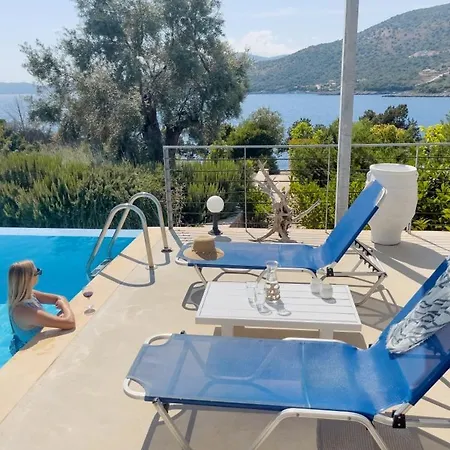 Zidanos Luxurious Sea Front Villa